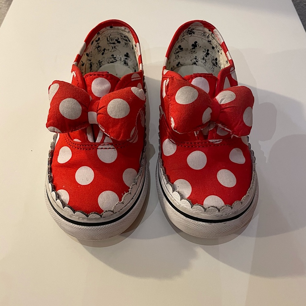 Disney x Vans Minnie ✨Limited Addition✨ Shoes